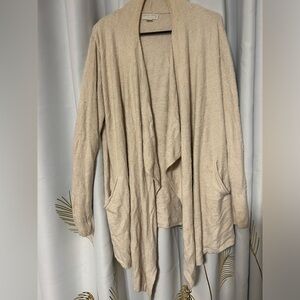 Barefoot Dreams cardigan w/ pockets